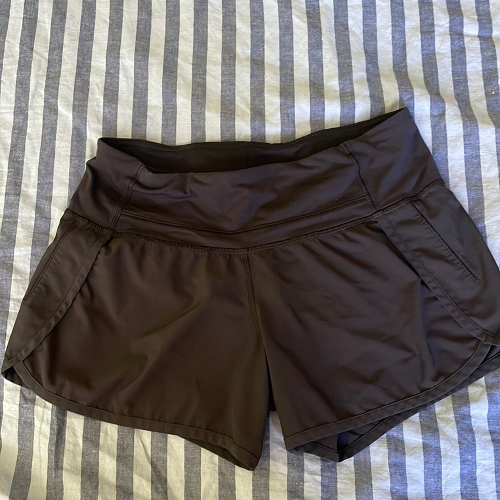 Black lululemon shorts size 4